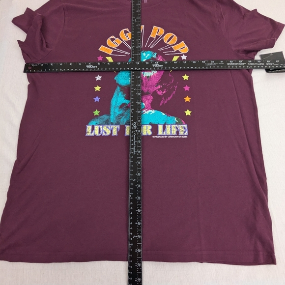 Iggy Pop Lust for Life Purple Tee Shirt with Multicolired Graphic of Singer - Picture 5 of 8